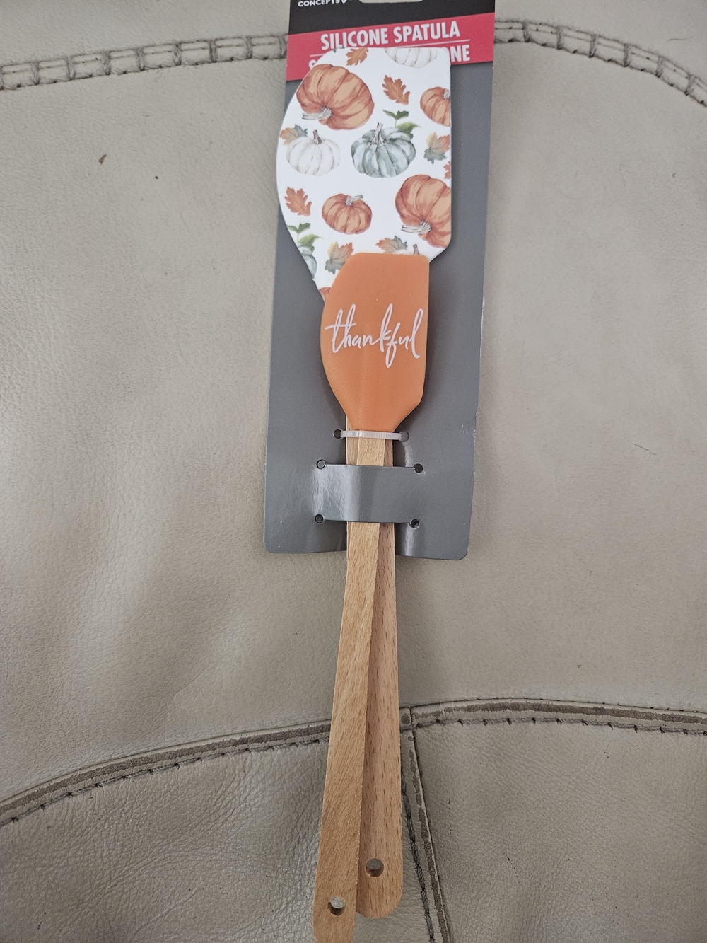 Silicone Pumpkin Print Spatula Set - Orange Thankful Accent
